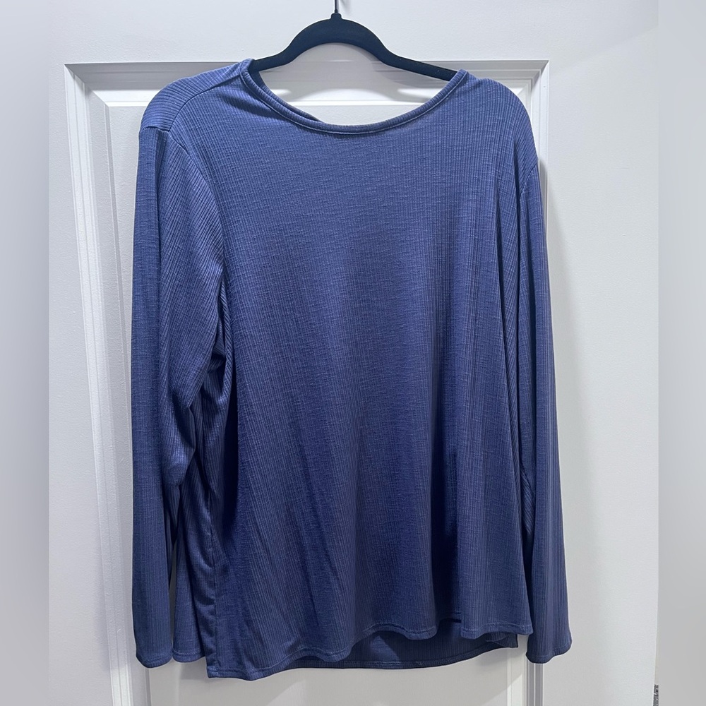 Old Navy Long Sleeve Luxe Ribbed Knit Top in Blue